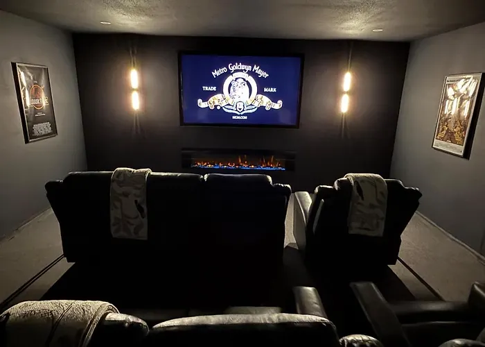 The Woodlands Retreat Getaway & Theater Luxury